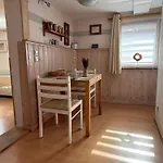Urlaub Im Oberstuebchen Daire *